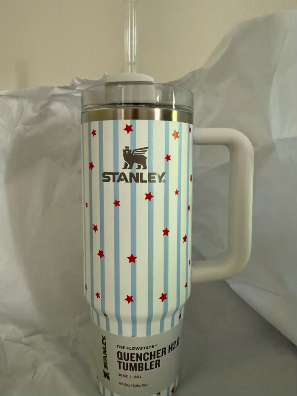 Stanley Quencher 30 oz H2.0 Tumbler Blue Starry Stripes NWT Limited Edition